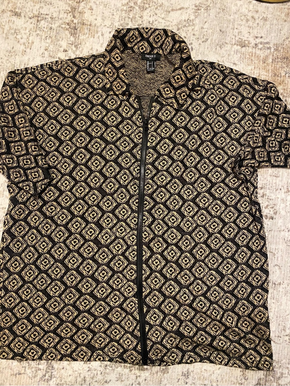 Forever 21 Black and Gold Geometric Short Sleeve Button-Front Shirt
